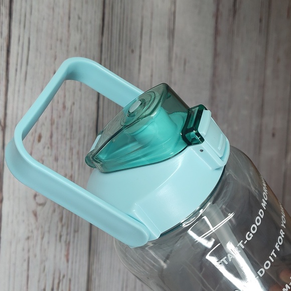 64oz Motivational Water Bottle - Picture 5 of 8
